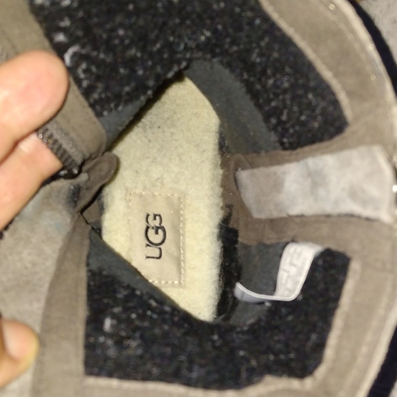 UGG Boots - Picture 8 of 10